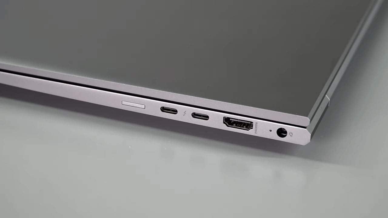 HP ZBook Firefly 14 G8 Right Ports