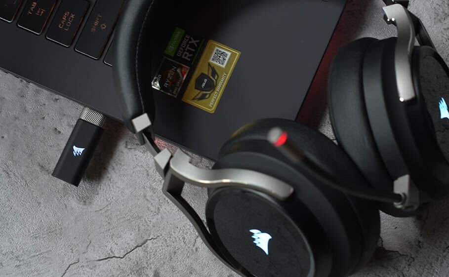 Corsair Virtuoso RGB Wireless Gaming Headset Review 3