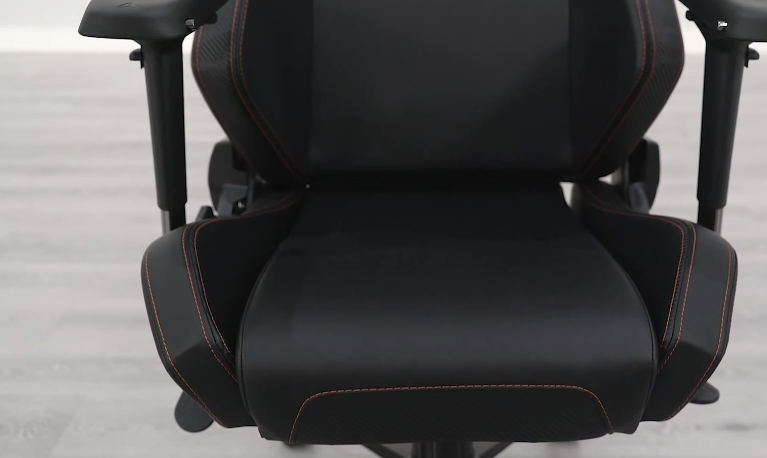Gaming Chairs vs Office Chairs 4