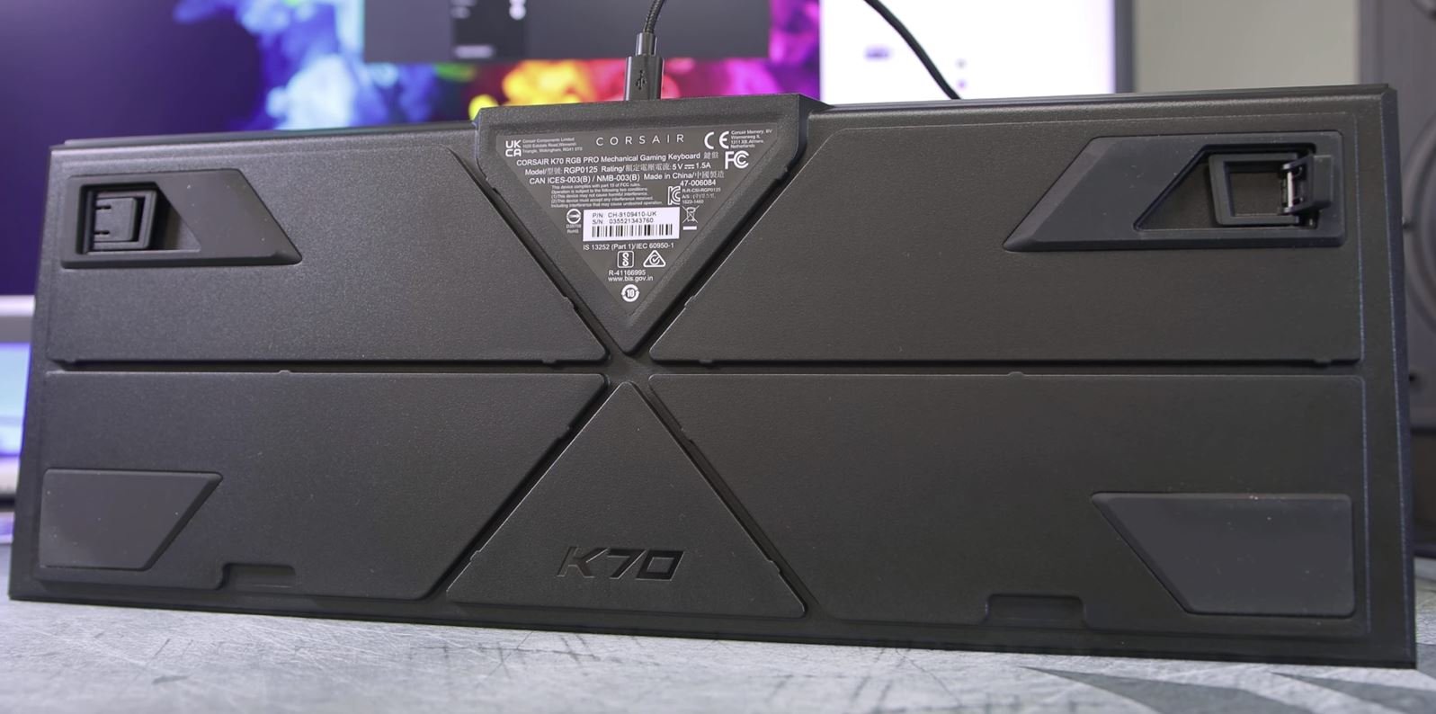 Corsair K70 RGB PRO Mechanical Gaming Keyboard Review 2