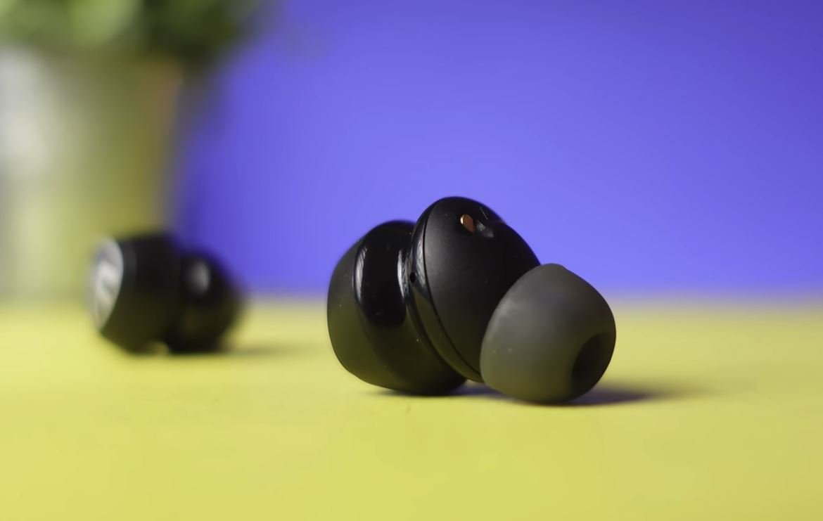 SoundPeats Mini Pro Hybrid Active Noise Cancelling Wireless Earbuds Review 16