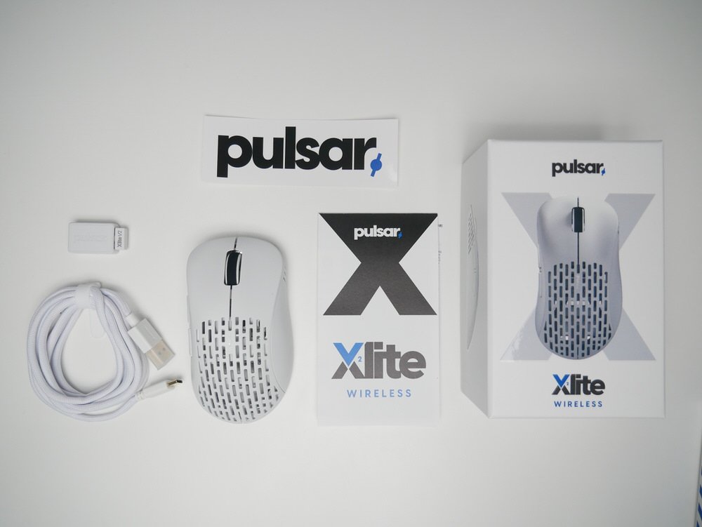 Pulsar Xlite V2 Wireless Gaming Mouse Review Great Looking Mouse 1