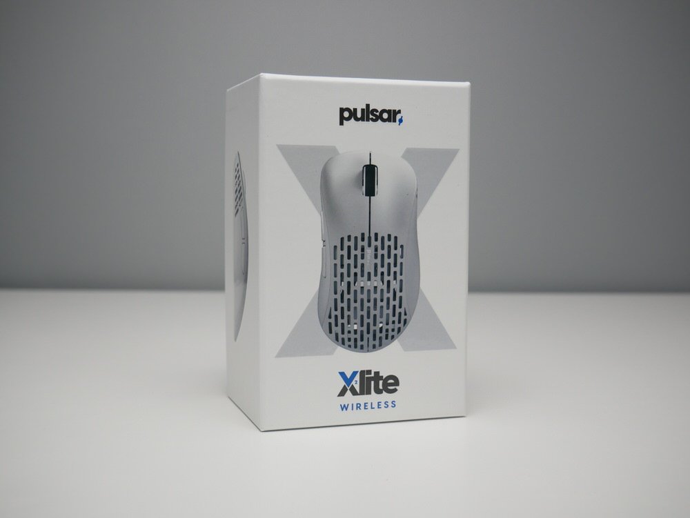 Pulsar Xlite V2 Wireless Gaming Mouse Review Great Looking Mouse 2
