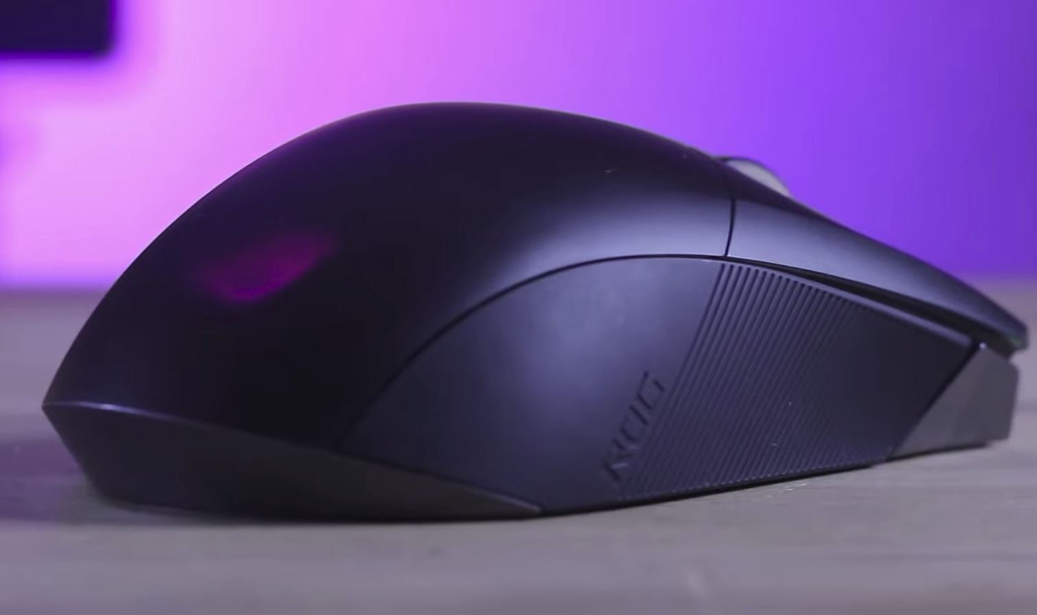 Asus ROG Chakram X Wireless Gaming Mouse Review 9